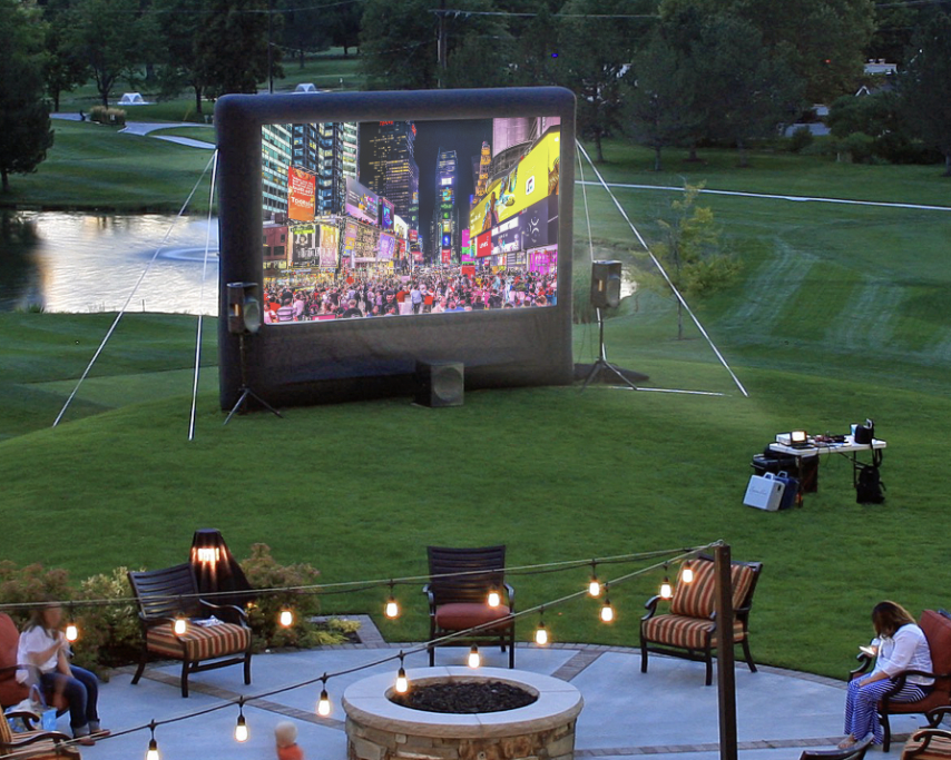 Outdoor movie online projection screen