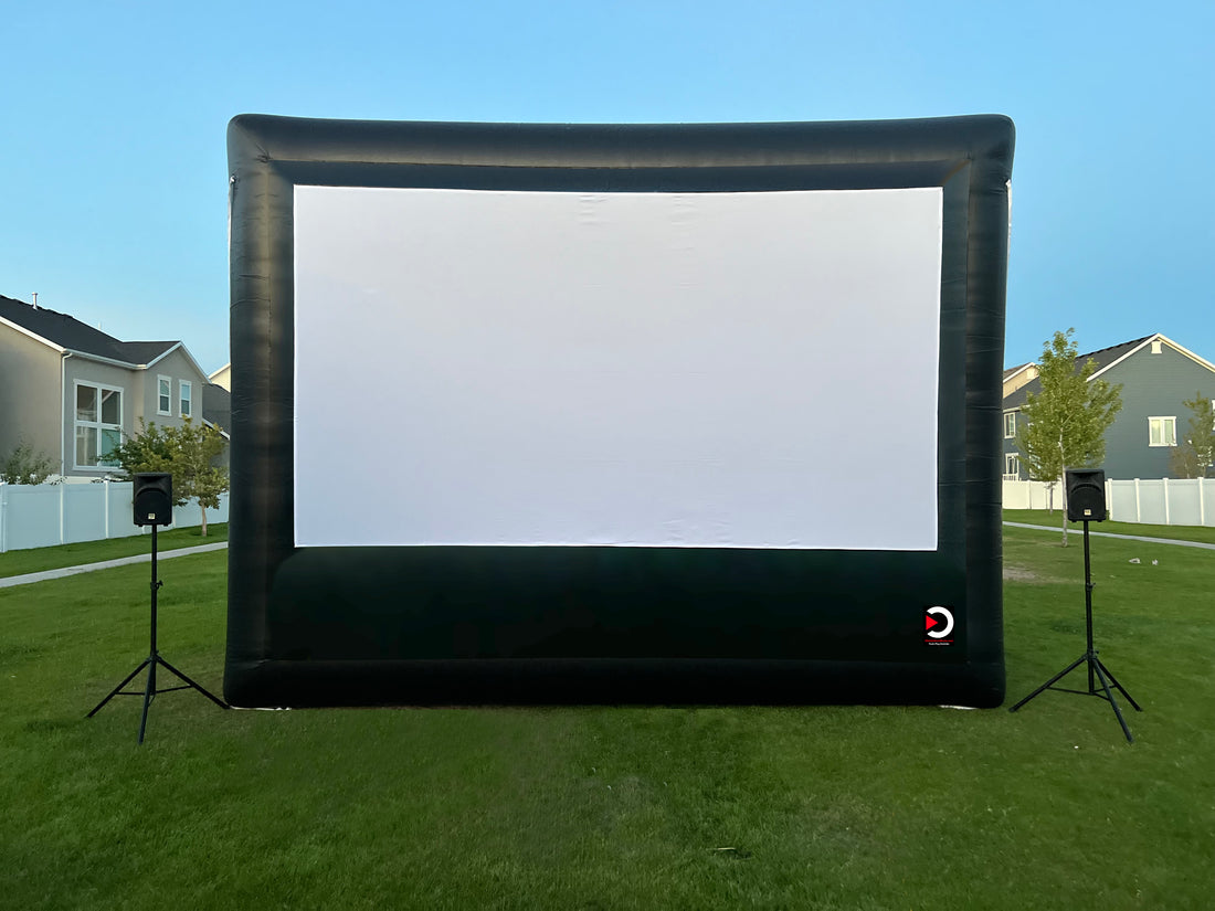 Outdoor Movies, Outdoor inflatable screen, elite outdoor movies, backyard movies, outdoor cinema, outdoor theater, outdoor screen