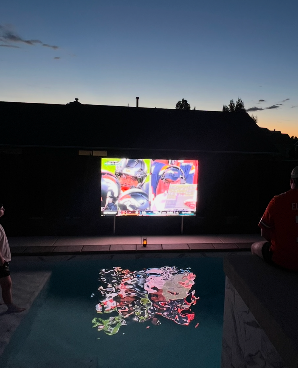 116" (9.7 ft) Outdoor TV
